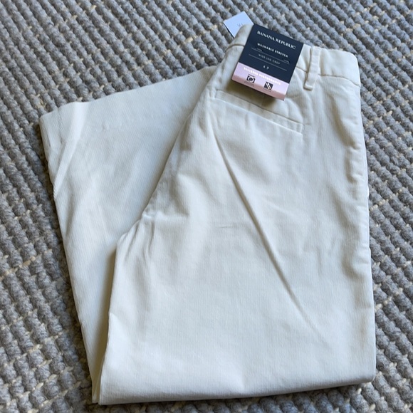 Banana Republic High rise wide leg cropped corduroy pant - Picture 5 of 5